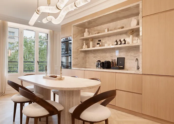 Thelander - Serviced In Champs Elysées Apartamento París