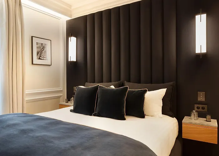 Thelander - Serviced In Champs Elysées París